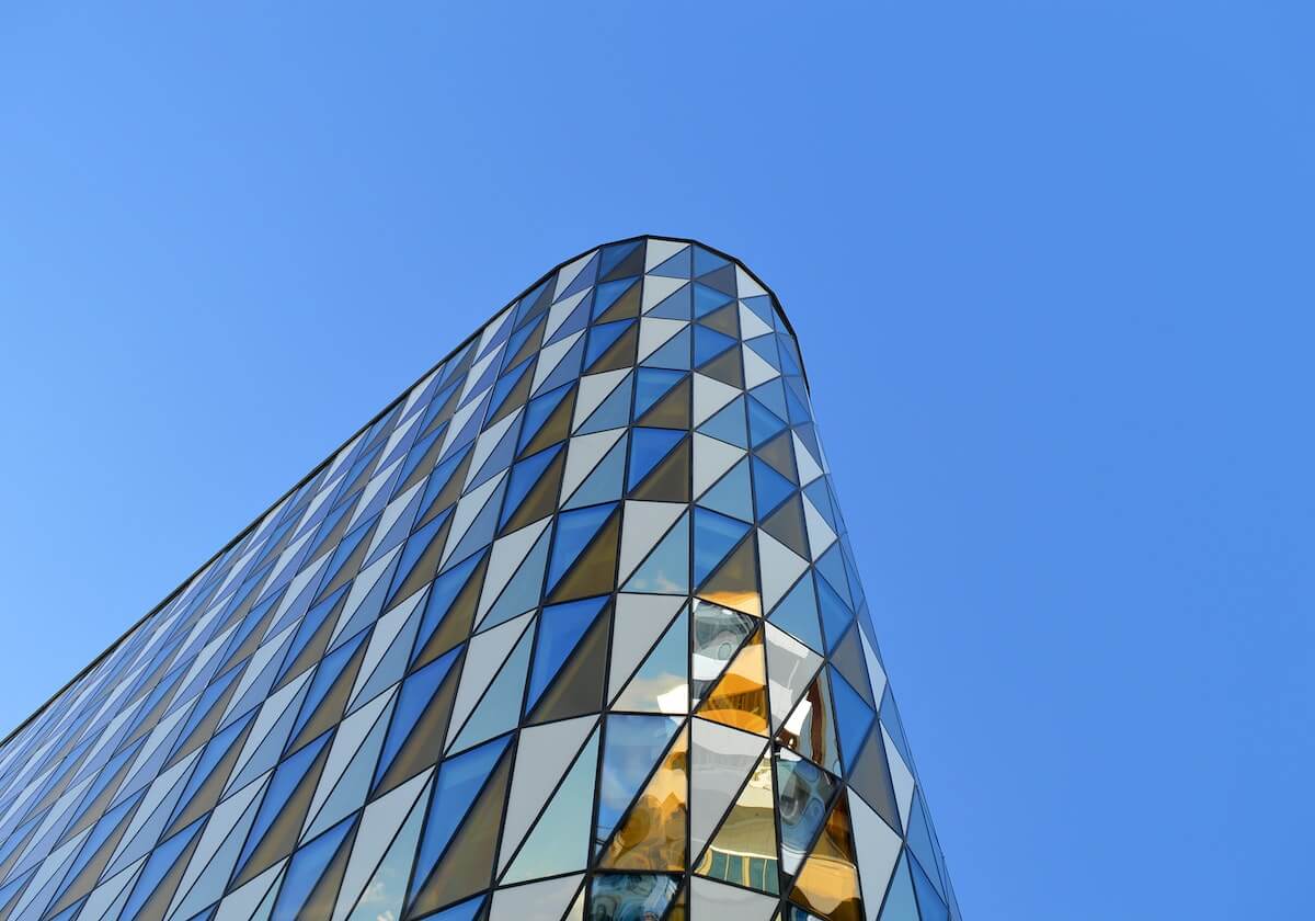 意甲知名评论员:米兰前35分钟对罗马毫无办法,没丢球主要是得益于稳固防守和精神