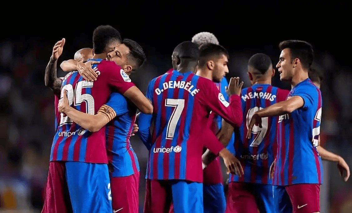 西甲德比爆文!巴萨VS马竞:绝境翻盘VS稳守晋级,伤病对决改写走势?